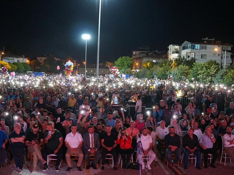 Festivalde bir araya gelen hemşehrilerimiz