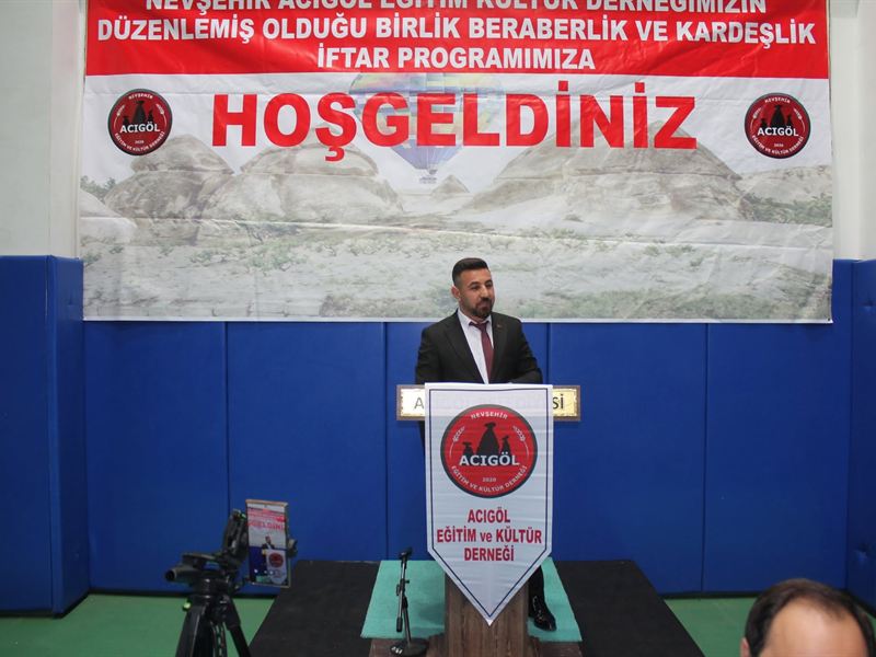 Acıgöl Merkez Kapalı Spor Salonu'ndaki iftarımızda konuşma