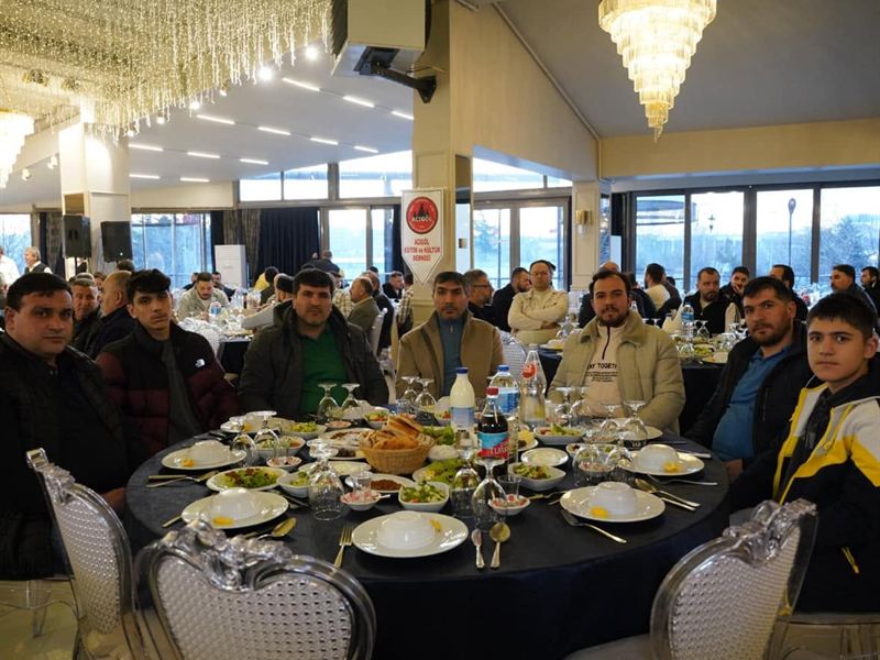 İftar salonundan genel görünüm